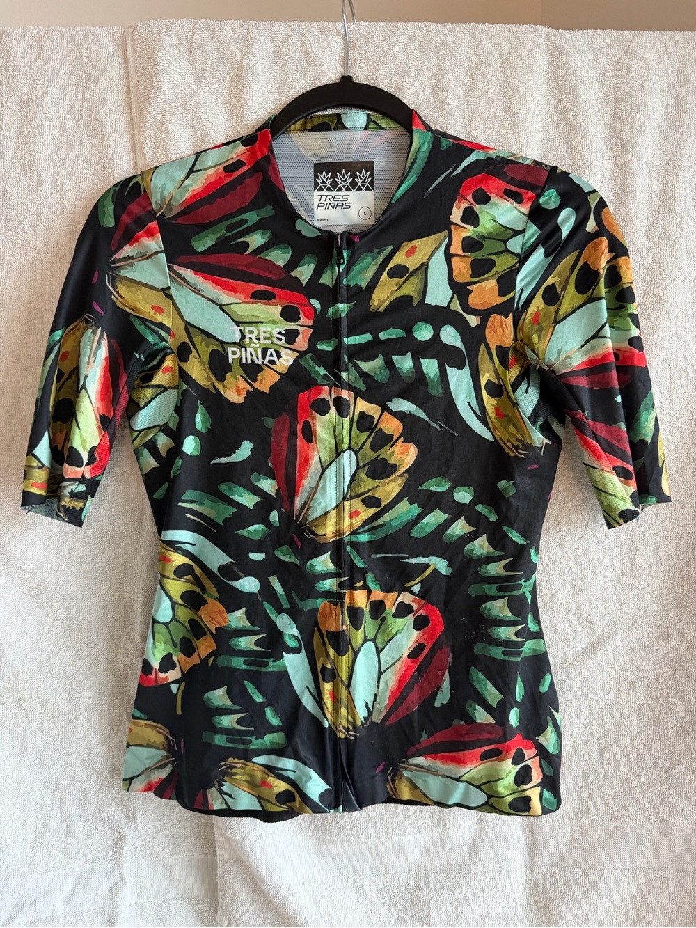 Tres Pinas Women's Black Butterfly-Print Cycling Jersey